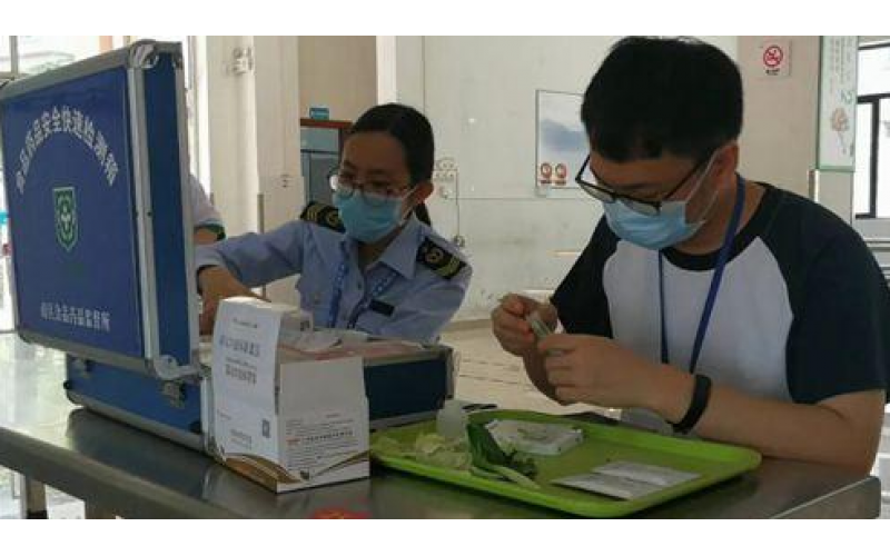 時(shí)刻繃緊校園食品安全弦